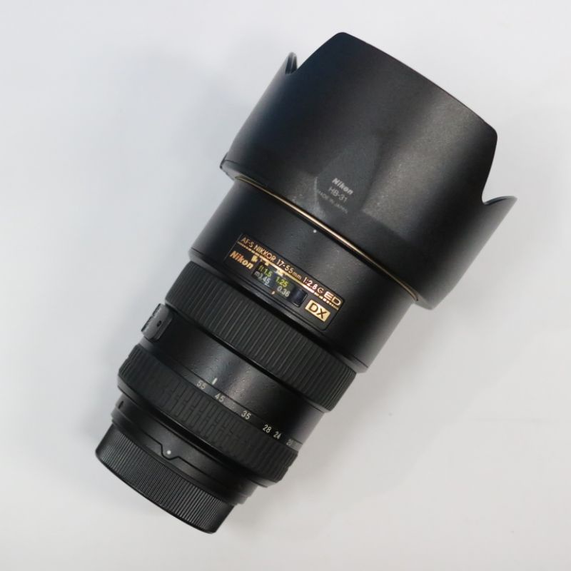 Lensa Nikon 17-55mm f2.8