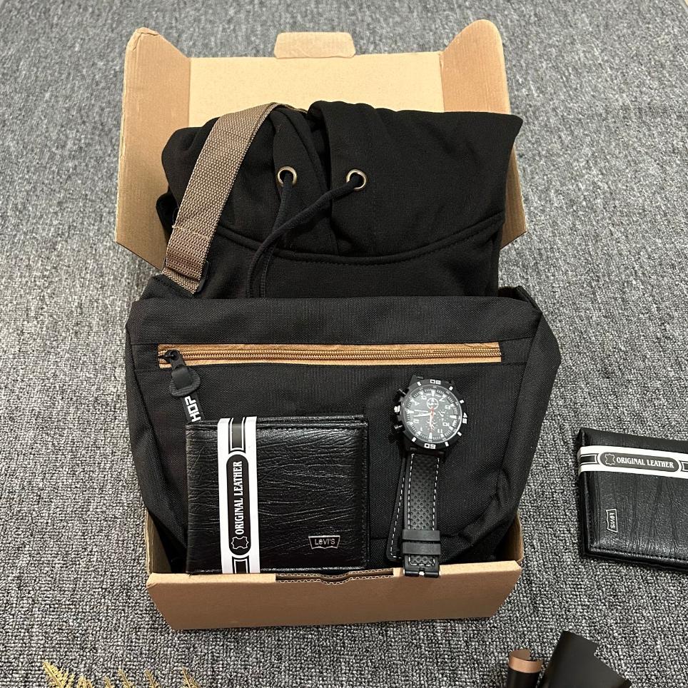 

PREMIUM Kado Cowok Hoodie / Kado Ulang Tahun Cowok / Kado Pacar Cowok / Kado Anniversary / Kado Wisuda Cowok / Gift Box Cowok / Paket Kado Cowok Kualitas no 1