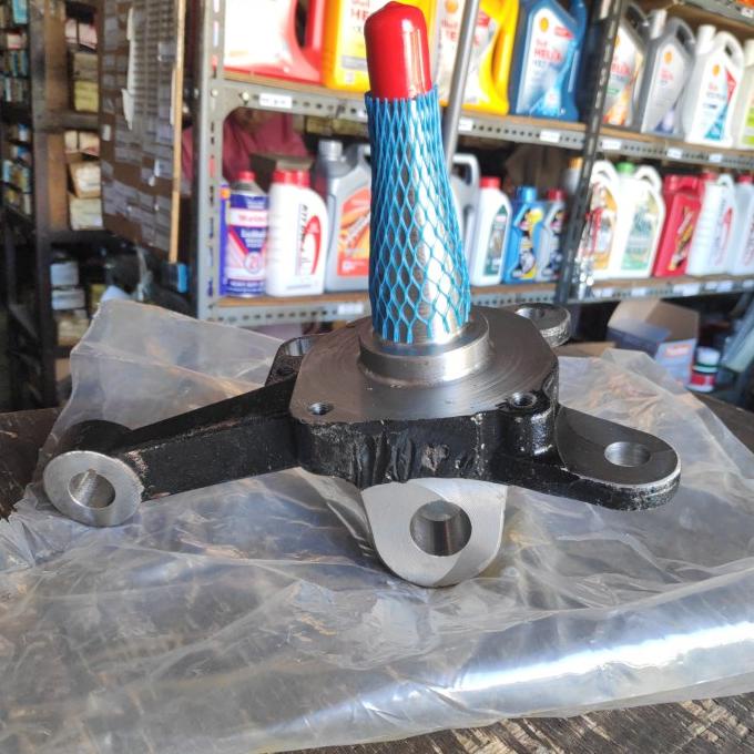 Knuckle As Roda Depan Kiri Isuzu Panther Lama Star