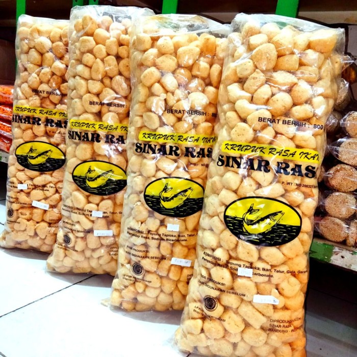 

Kerupuk - Kerupuk Bakso Ikan Berat 800 Gram Terlaris Sinar Rasa