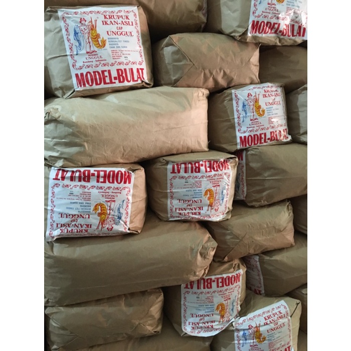 

Kerupuk Ikan Cap Unggul 5Kg / Krupuk Ikan Besar 1 Bal / Kerupuk 5 Kg