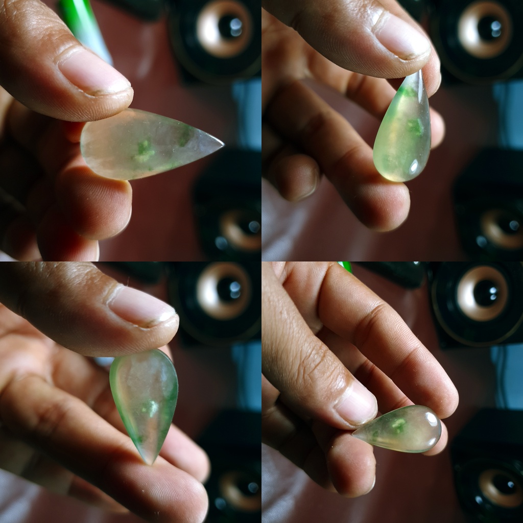 BATU CINCIN NEON LUMUT TOTOL HIJAU BENING KERISTAL IDOCRASE BATU LUMUT ACEH NO72