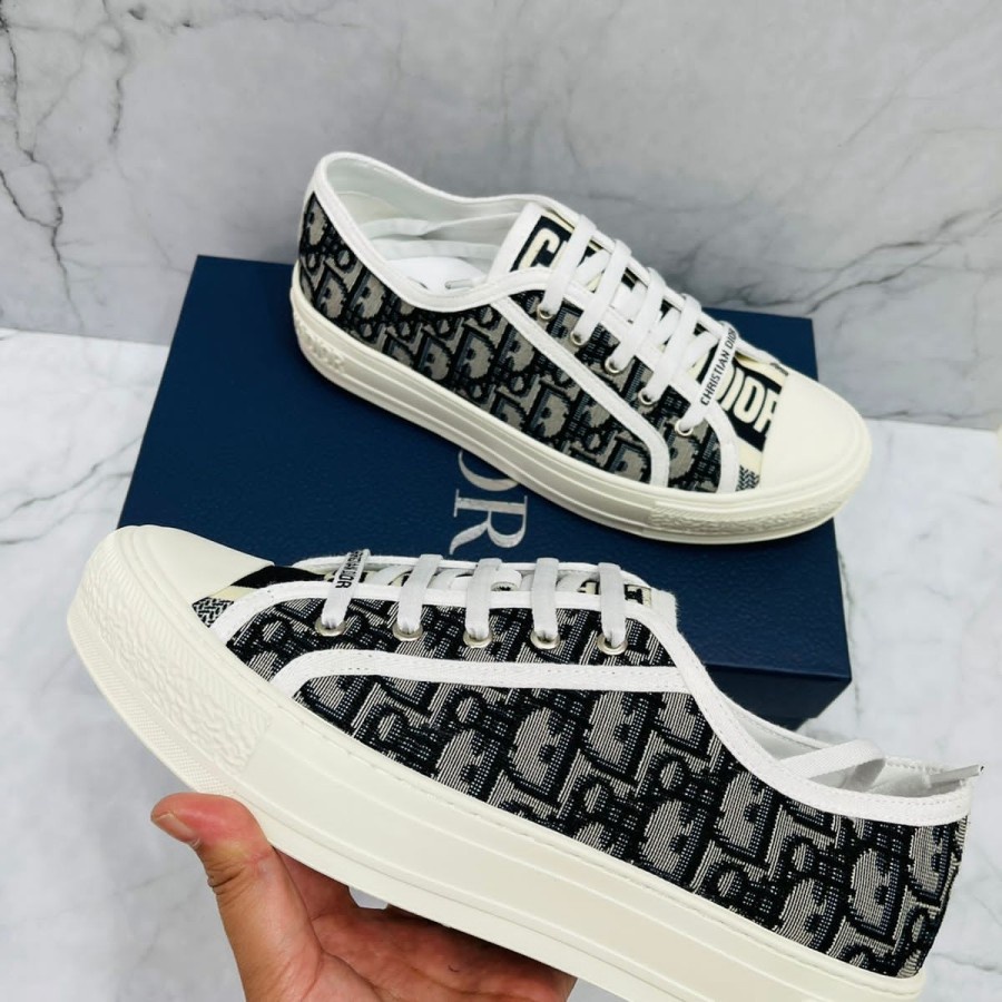 DIOR SEPATU SNEAKER PRIA BRENDID IMPORT KULIT ASLI SEPATU KETS KEREN MOTIF SEPATU TALI TERBARU PRIA