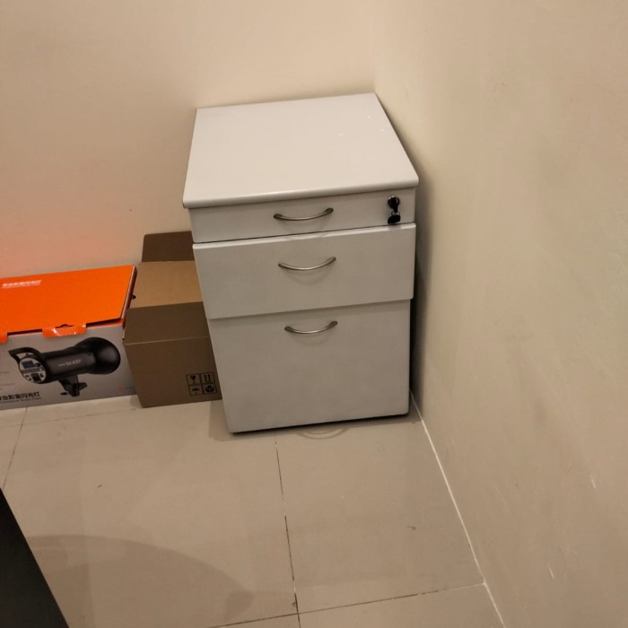 

Promo Laci File Besi