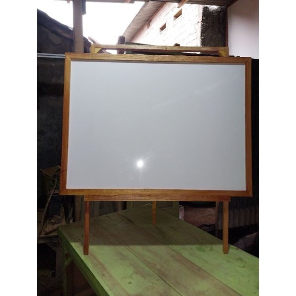

Papan Tulis Ukuran Besar T60Xp80+Peyanga+Sepidol