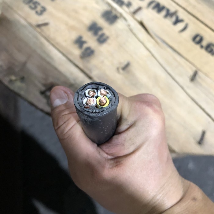 [Ori] Kabel Nyy 4X25 Nyy 4 X 25 Supreme Limited