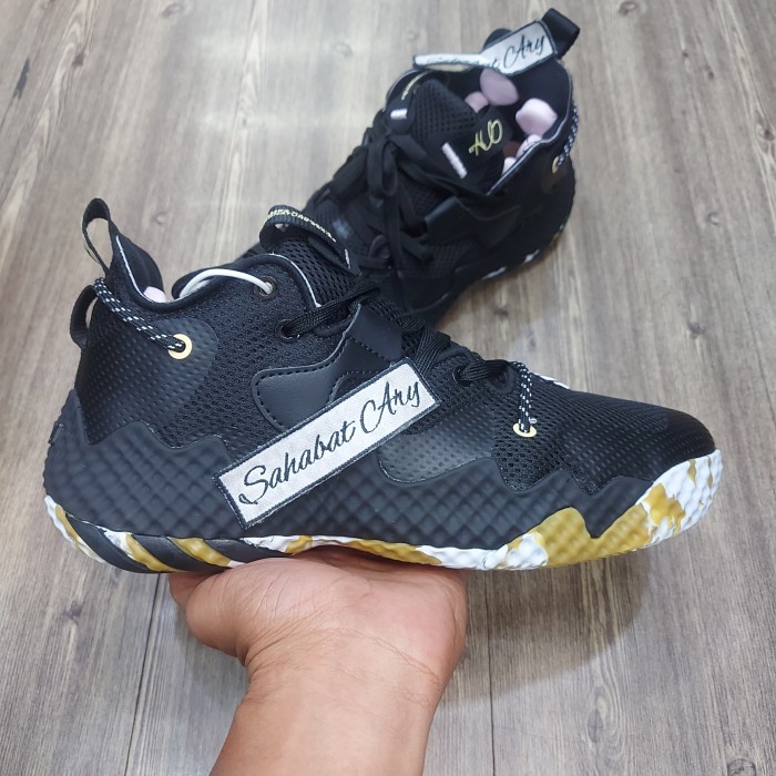 ✨Ori Sepatu Harden Vol. 6 Black Gold Berkualitas