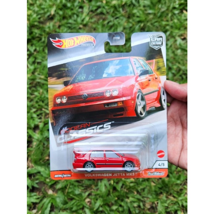 Hot Wheels Premium Modern Classics Volkswagen Jetta MK3