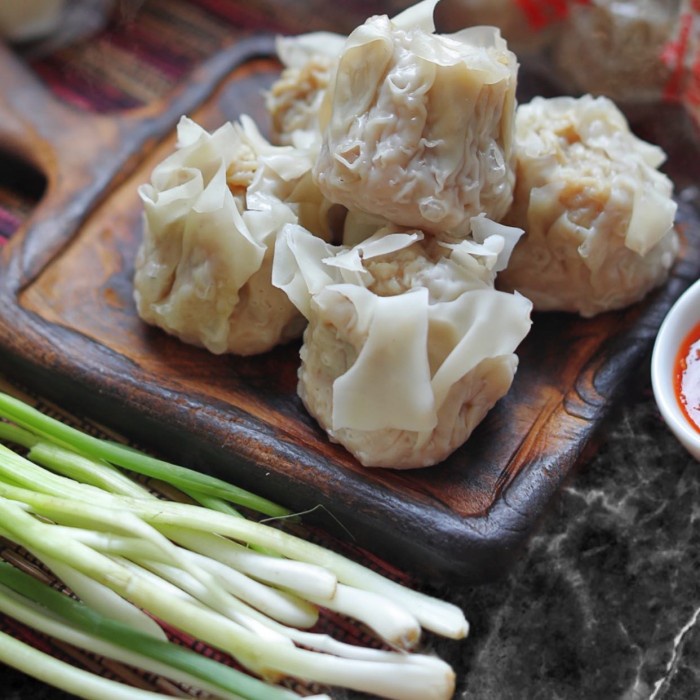 

siomay babi udang frozen isi 10 bj/ pax
