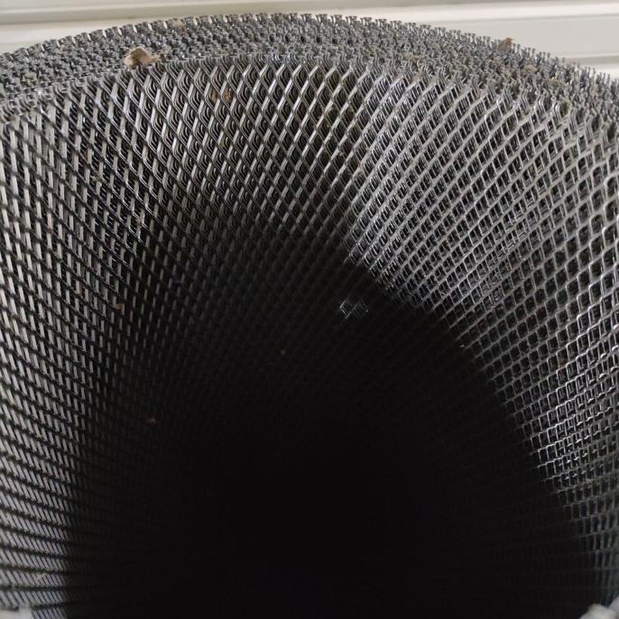 ram kawat box speaker atau filter bumper mobil