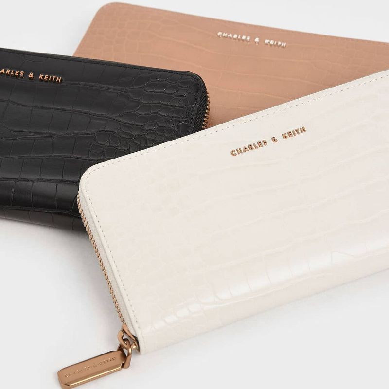 [NEW ARRIVALS] BEST PRODUCT Charles and Keith Long Croco Wallet Original / Dompet Charles and Keith