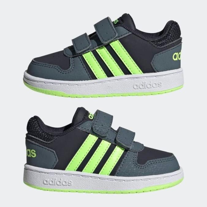 

Adidas Hoops Shoes Set Pengiriman Cepat