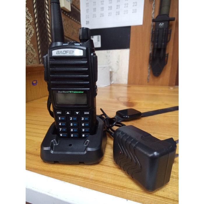 Baofeng UV82 - UV-82 Walkie Talkie HT Radio