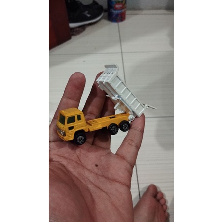 diecast miniatur truck truk hino ranger, tomica hino doplhin no 56