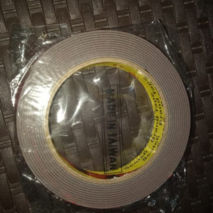 

Doble Tape 3M Merah Ukuran Lebar Gabus Best