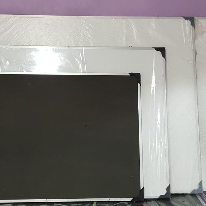 

Papan Tulis Whiteboard Dan Kapur Ukuran 60X90