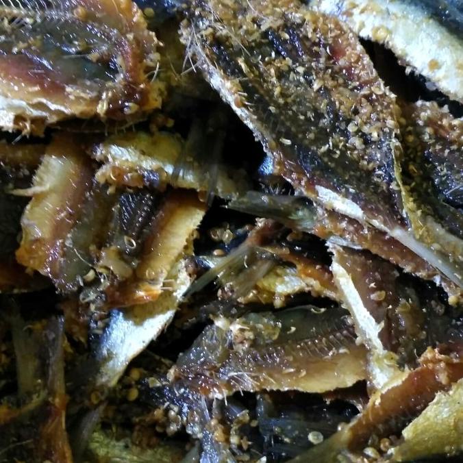 

Ikan Asin Dendeng Tembang 1/2 kg