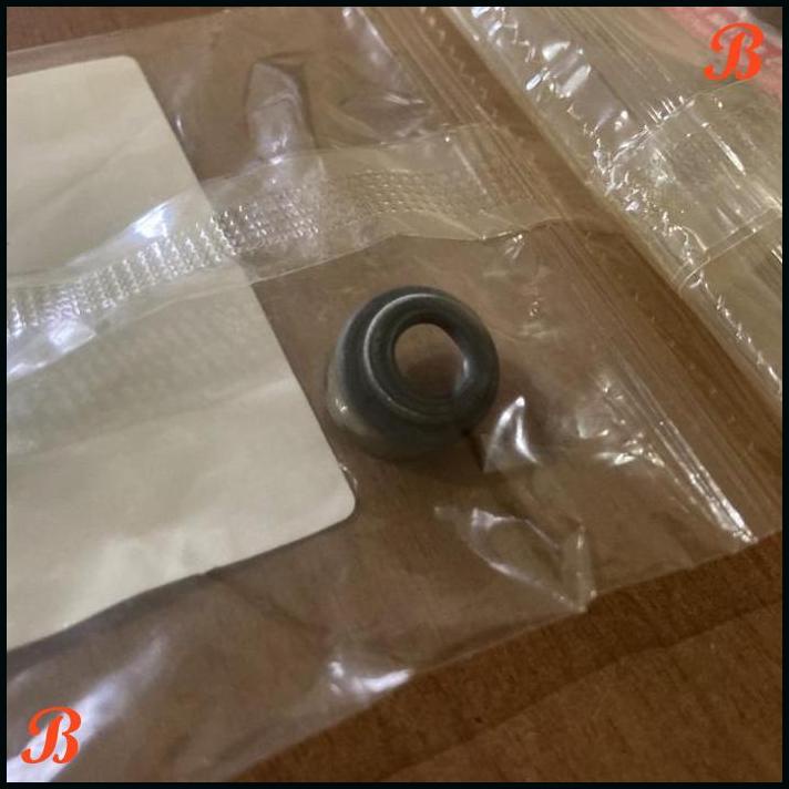 | PYS | SEAL SIL KLEP SUZUKI CARRY FUTURA JIMNY KATANA KARIMUN SGP SINGAPORE