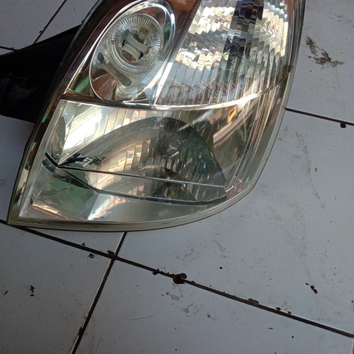 {Second} lampu depan picanto 2006 orginil Diskon