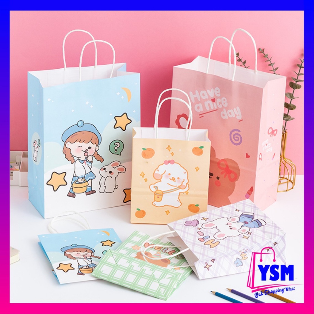 

YSM Paperbag Karakter Kartun Beruang Lucu Goodie Bag Motif Rabbit & Bear Tas Jinjing Serbaguna Bingkisan Hadiah Hampers Ulang Tahun Anak Kotak Souvenir Kantong Tentengan Bingkisan Paper Bag Kertas Mini Lucu Aesthetic t