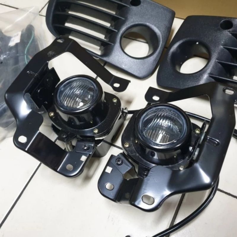 Foglamp Lampu Kabut Mitsubishi Lancer Evo 4