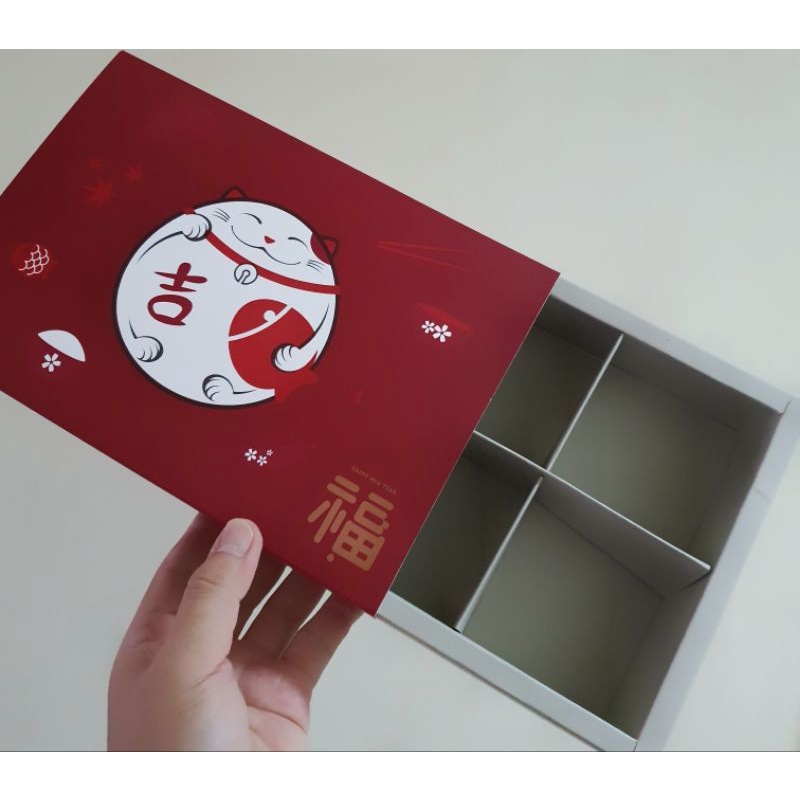 

5 pcs dus box eggtart imlek lucky cat abu sekat 6 size 7.5 cm