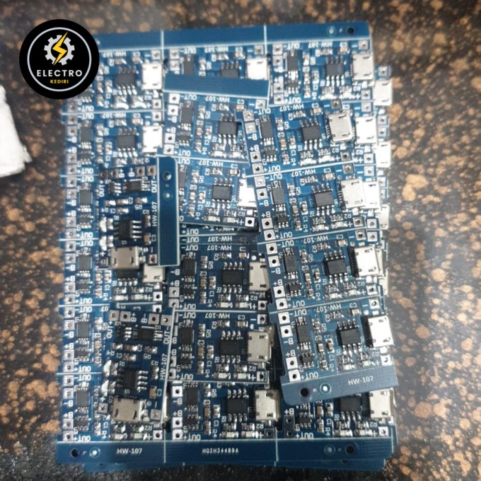 ~~~~~] Kit Modul cas baterai 18650 micro usb 5v 1a + protector