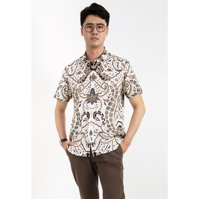 MOC Kemeja Batik Lengan Pendek Pria KRADEV - WHITE