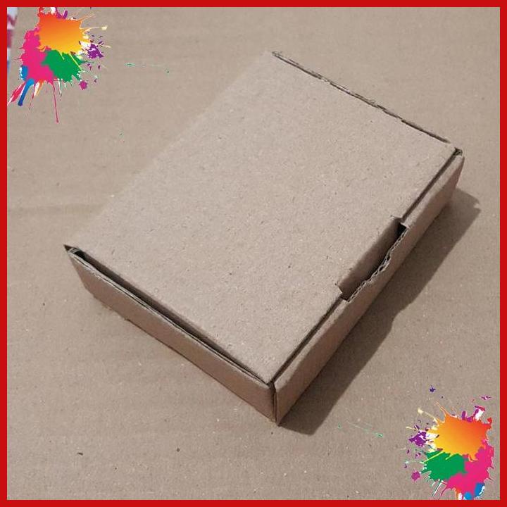 

packing kardus tambahan 9 x 9 x 2 [bjc]