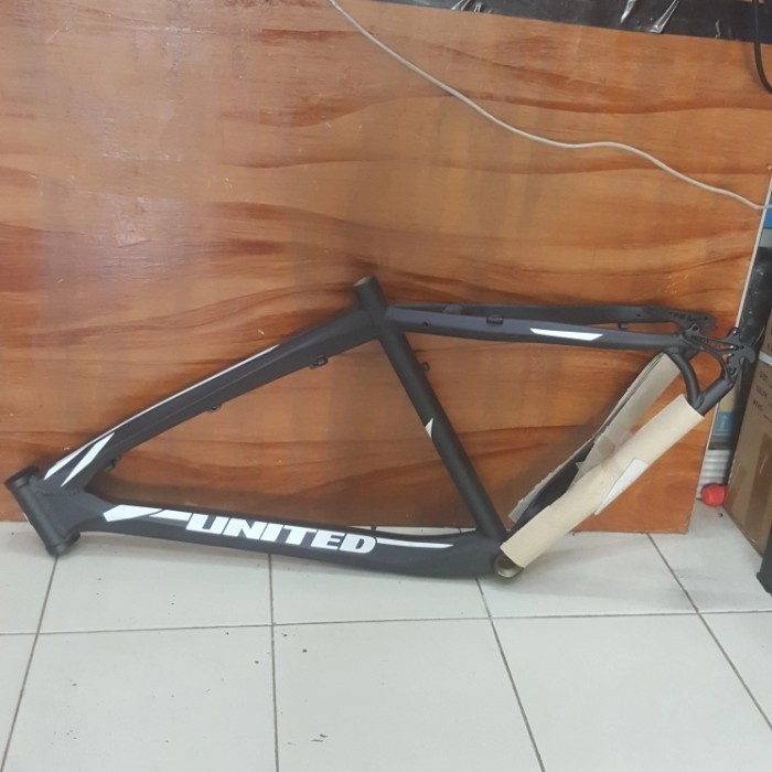 ✅New Frame Set 26 Dominate 078 Aloy Size M Disk Brake Limited