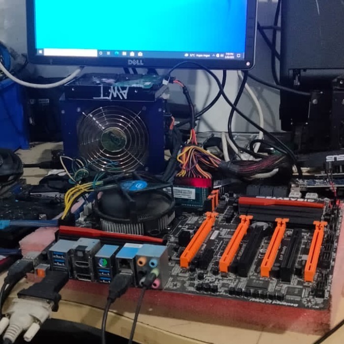 MOBO GAMING GIGABYTE GA-Z87X-OC mantap LGA 1150 tanpa backpanel