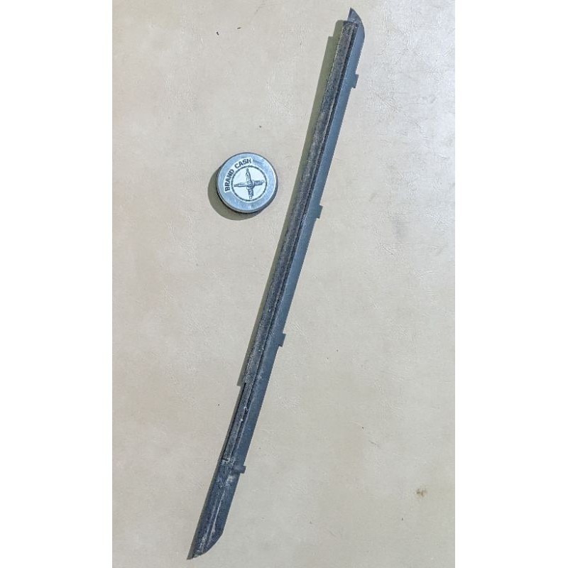 pelipit kaca pintu Honda Accord prestige original