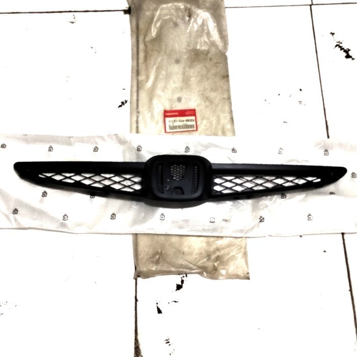 Grille Grill Gril Depan Jazz GD3 2003 2004 2005 Baru Original
