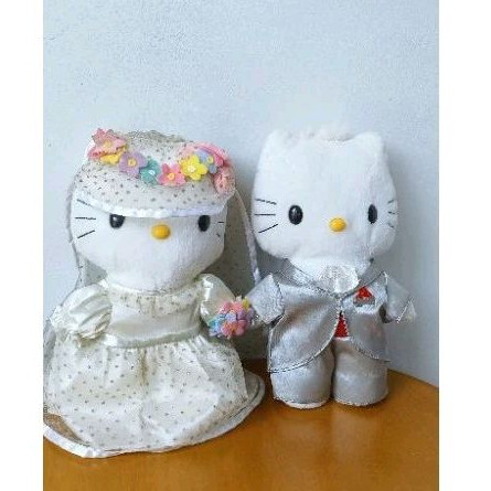 Boneka Hello Kitty Dear Daniel Romantic Wedding Mcd Langka kondisi 88%