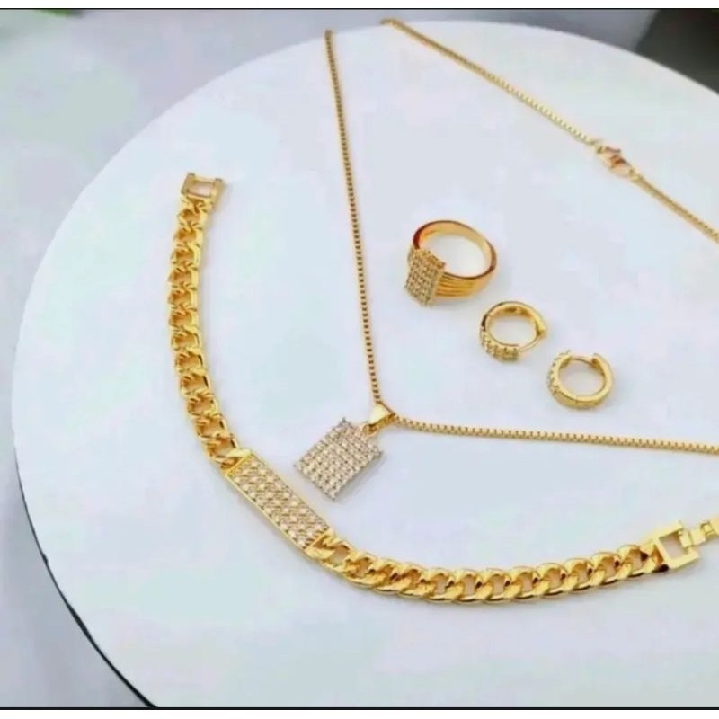 Set Perhiasan Lengkap Plat Permata Kotak Gold Termewah