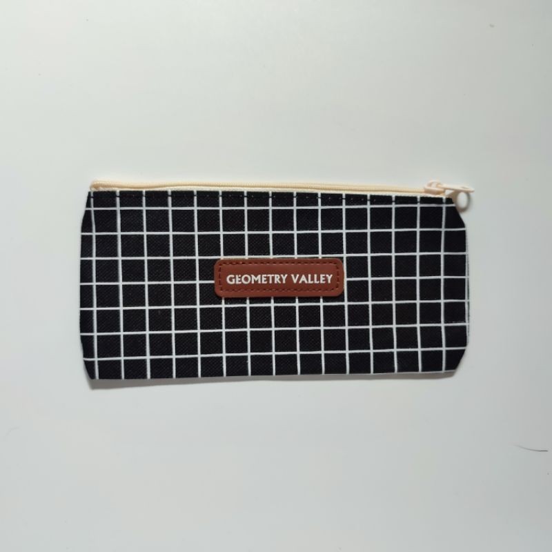 

Grid Pencil Case | Tempat Pensil Grid Aesthetic