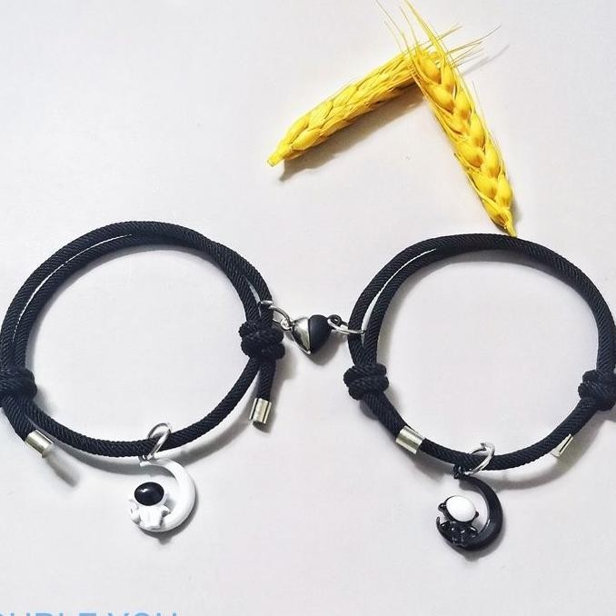 Gelang Couple Astronot Magnet Love Hitam