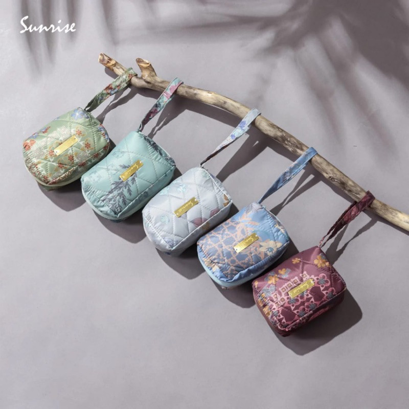 [SYAR'I MINERV] Mukena Sunrise - Madina Series - Mukena Travel Parasut Sutera