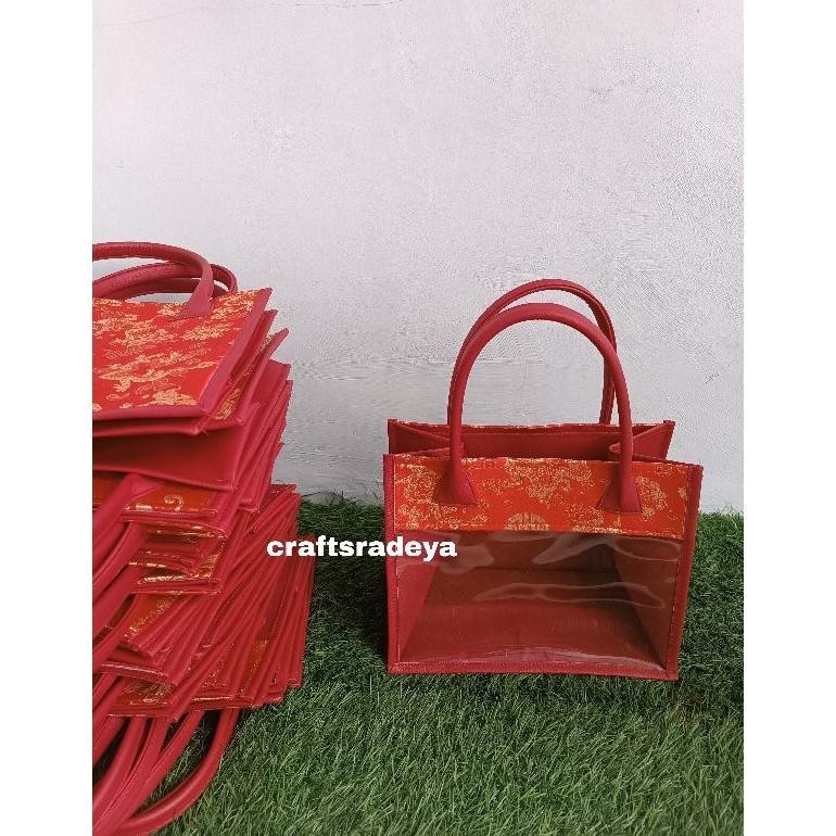 

Potongan Harga" PARCEL HAMPERS / CHEONGSAM/ Hadiah imlek / Tas Bingkisan imlek Chinese / Giftbox imlek 2024 ||