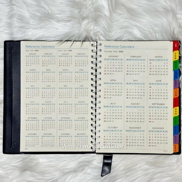 

Buku Agenda / Notebook Executive Portfolio Diary 2024 -fo2