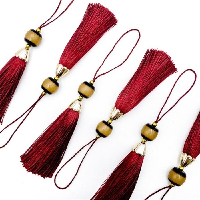 

Tassel Gantungan Batu Hiasan Hampers Idul Fitri Lebaran Rumbai Merah 029