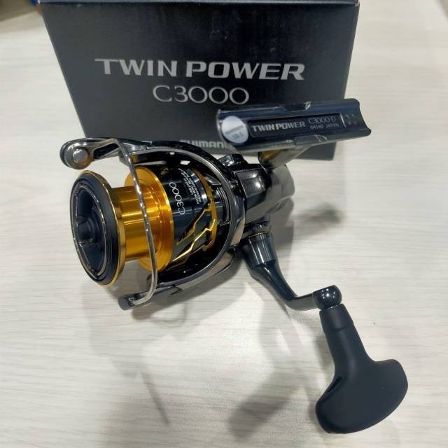 Reel Shimano TWIN POWER C3000 NEW 2020