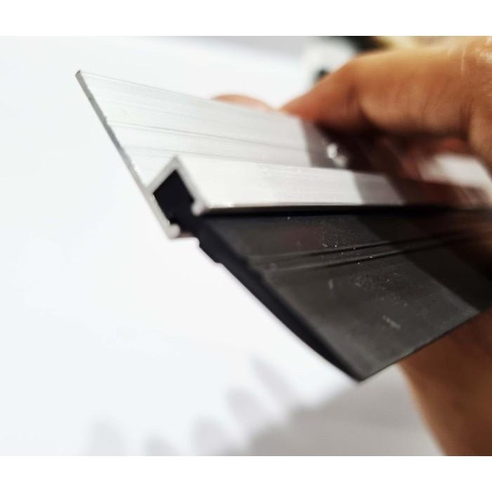 Door Seal Karet 1 Meter Aluminium / Penutup Celah Bawah Pintu