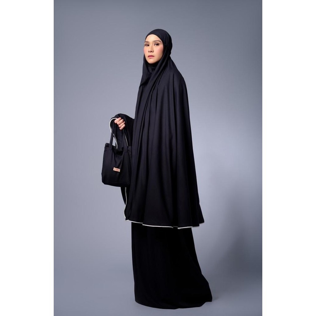 {POY} Meccanism - Rumi Black Mukena