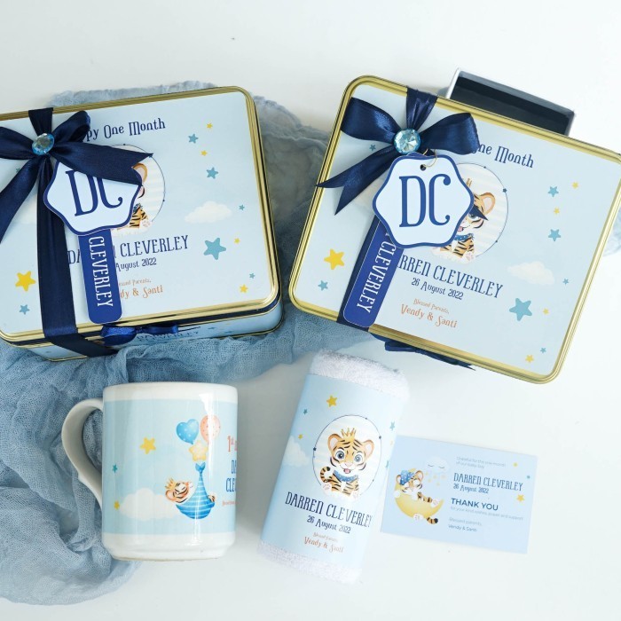 

Ready Hampers Baby One Month / Souvenir isi Mug Towel Custom Tema