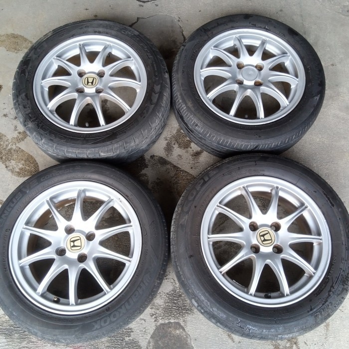 Velg - Velg Mobil Bekas Copotan Oem Jazz Vtec Ring 15 + Ban