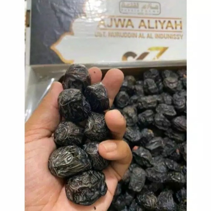 

Kurma - Kurma Ajwa Aliyah 500Gr/Kurma Ajwa Nabi/Kurma Rosul