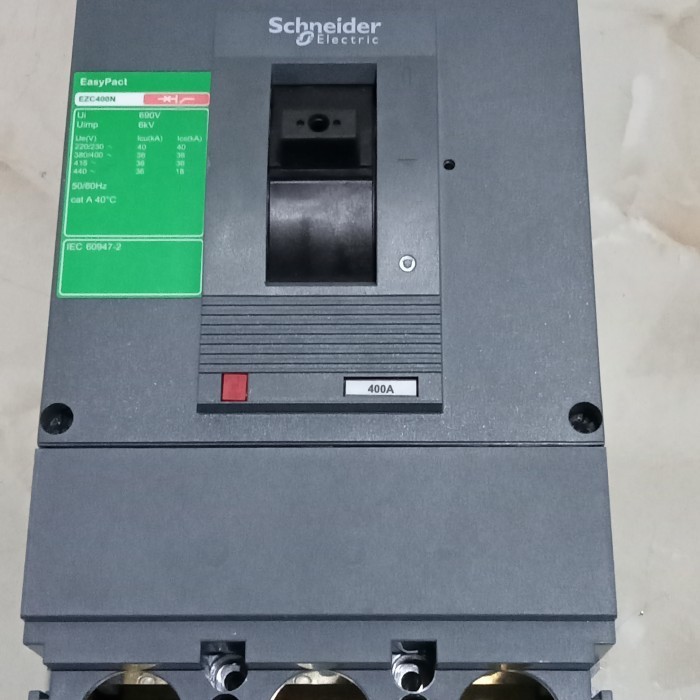 MCCB EZC 400N 3P 350A 300A SCHNEIDER