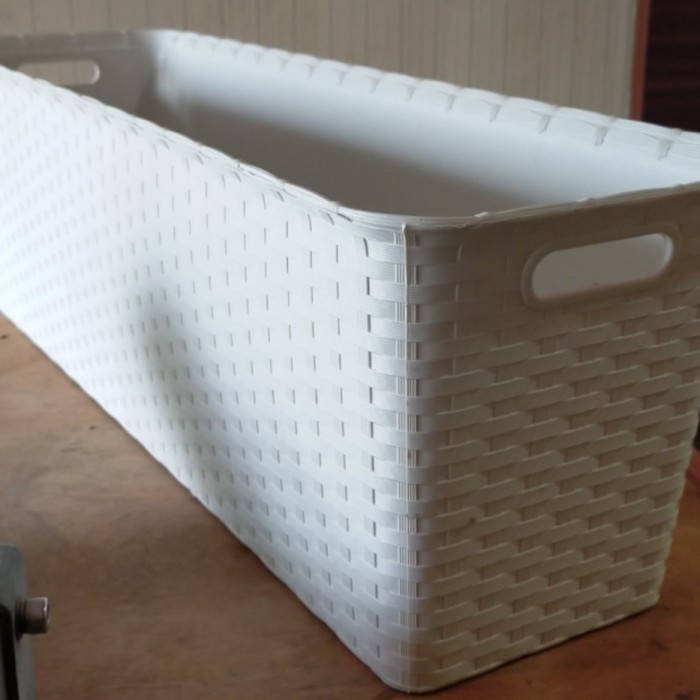 POT ANYAM KOTAK PANJANG MOTIF UK JUMBO/POT PUTIH TANAMAN HIAS