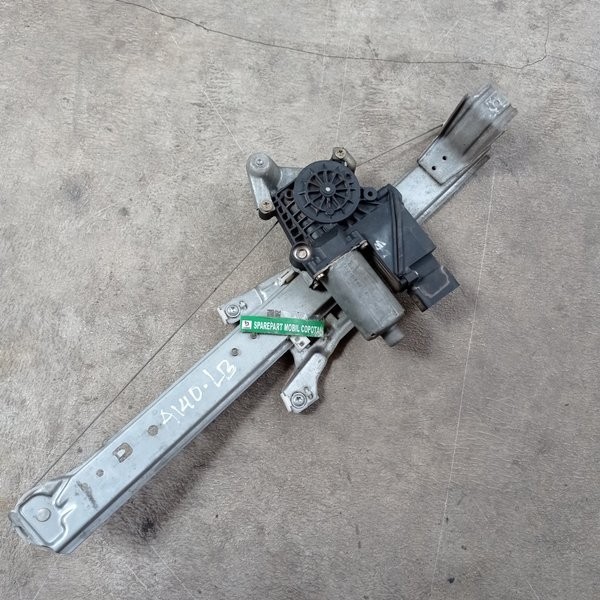 Mercedes Benz Power Window Belakang Kiri Mercy A140 Copotan